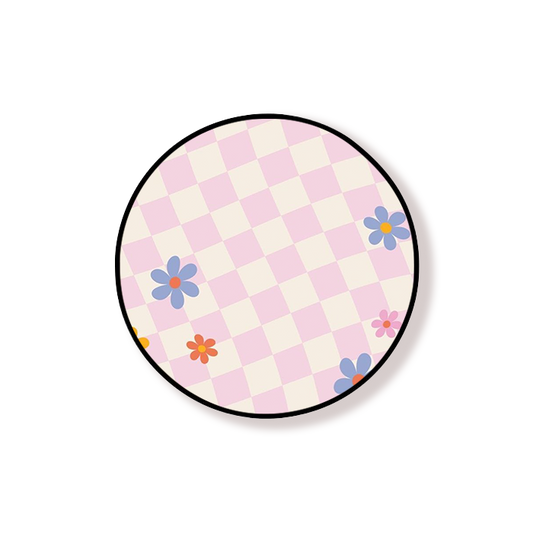 Checkered Flower Doodle Grip Holder